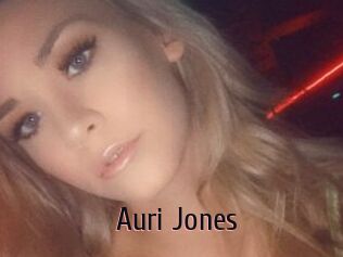 Auri_Jones