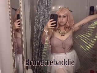 Brunettebaddie