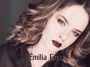 Emilia_Foxx