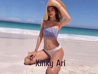 Kinky_Ari