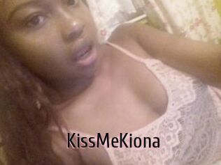 KissMeKiona