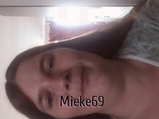 Mieke69