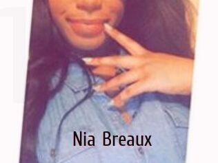 Nia_Breaux