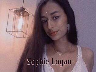 Sophie_Logan