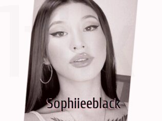 Sophiieeblack